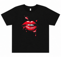 Lip tee in black